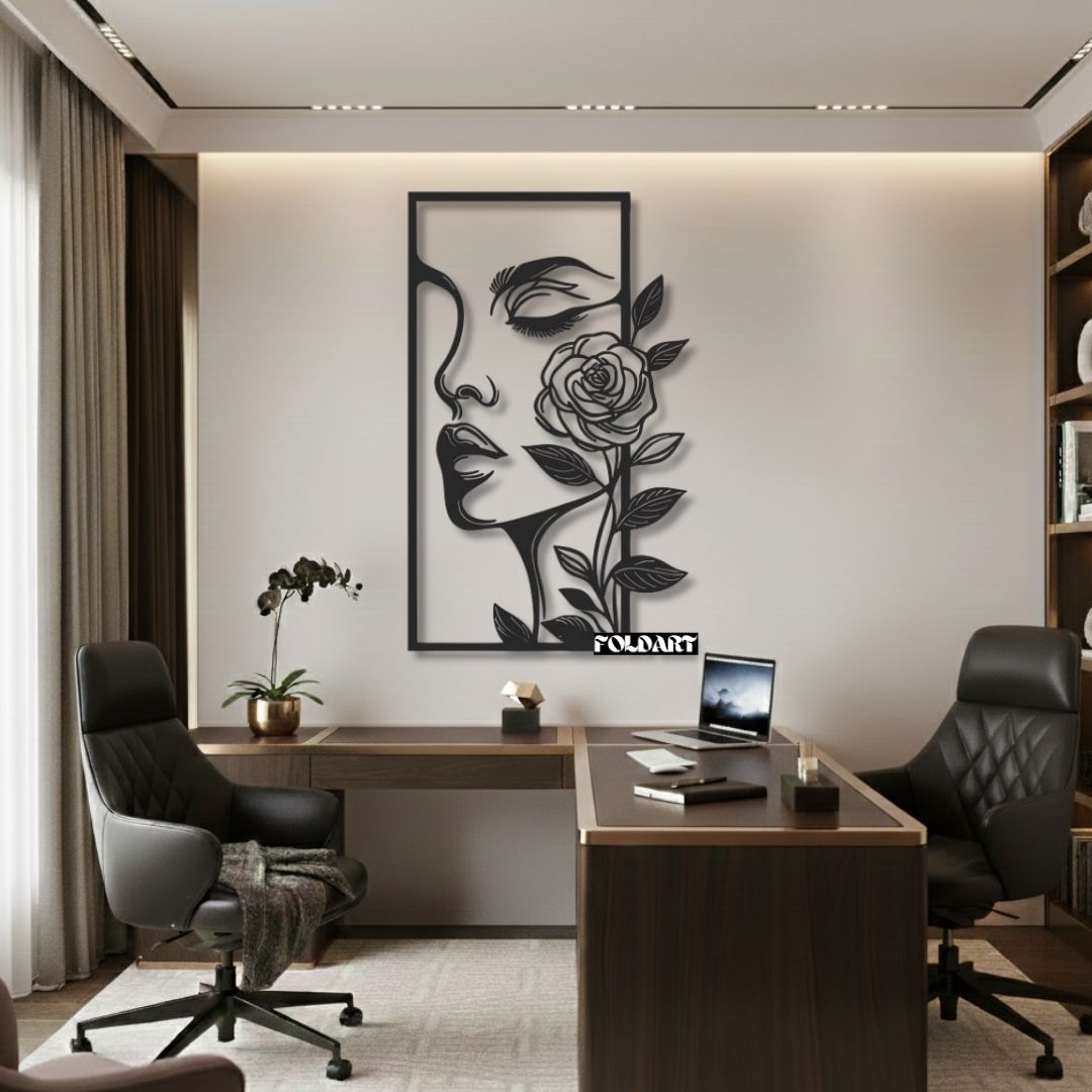 Fata de Femeie cu un trandafir - Tablou Contur Metalic - FOLDART